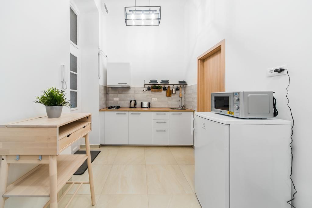 Astoria Airconed Apartments Budapest Kültér fotó