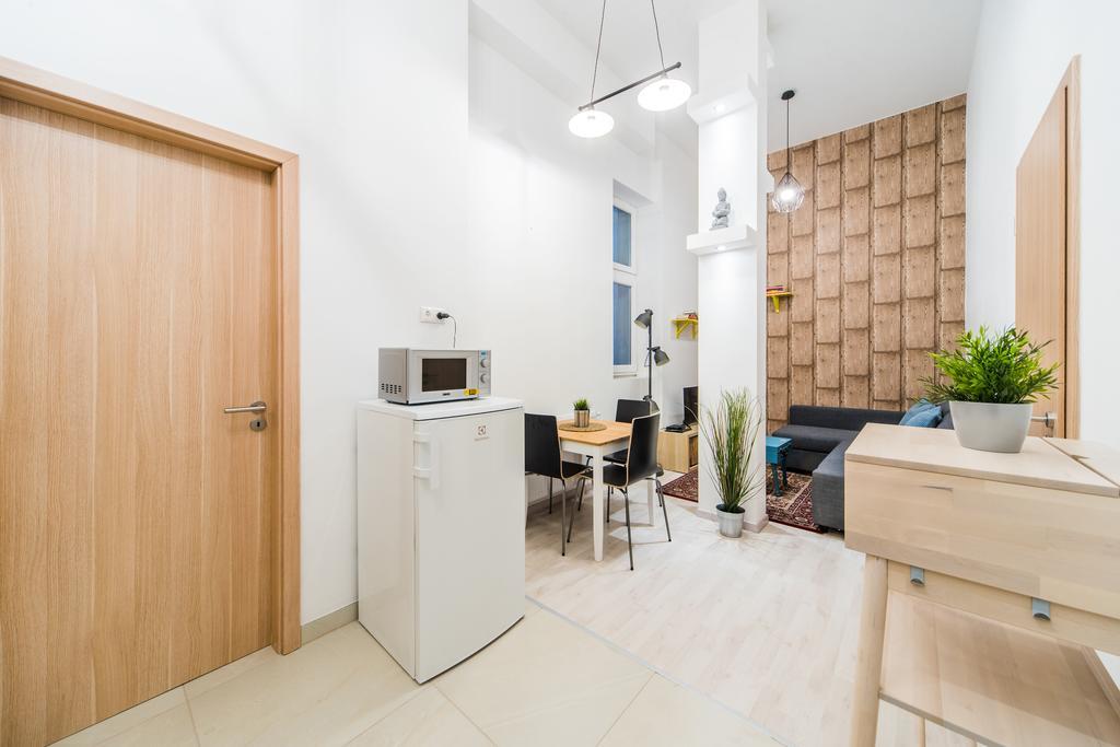 Astoria Airconed Apartments Budapest Kültér fotó